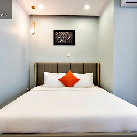 Memory Legends Hotel Hanoi Room photo
