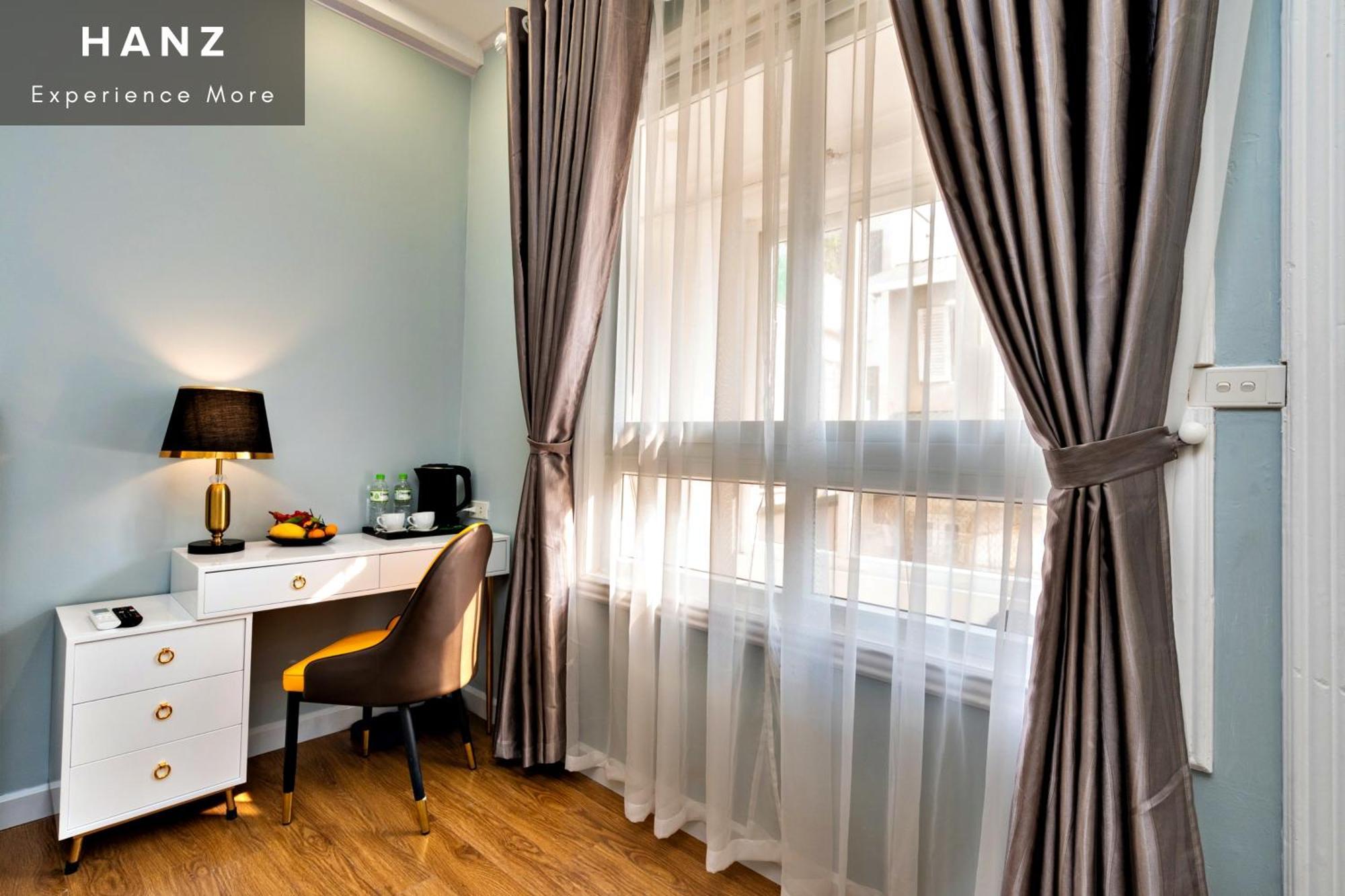 Memory Legends Hotel Hanoi Room photo